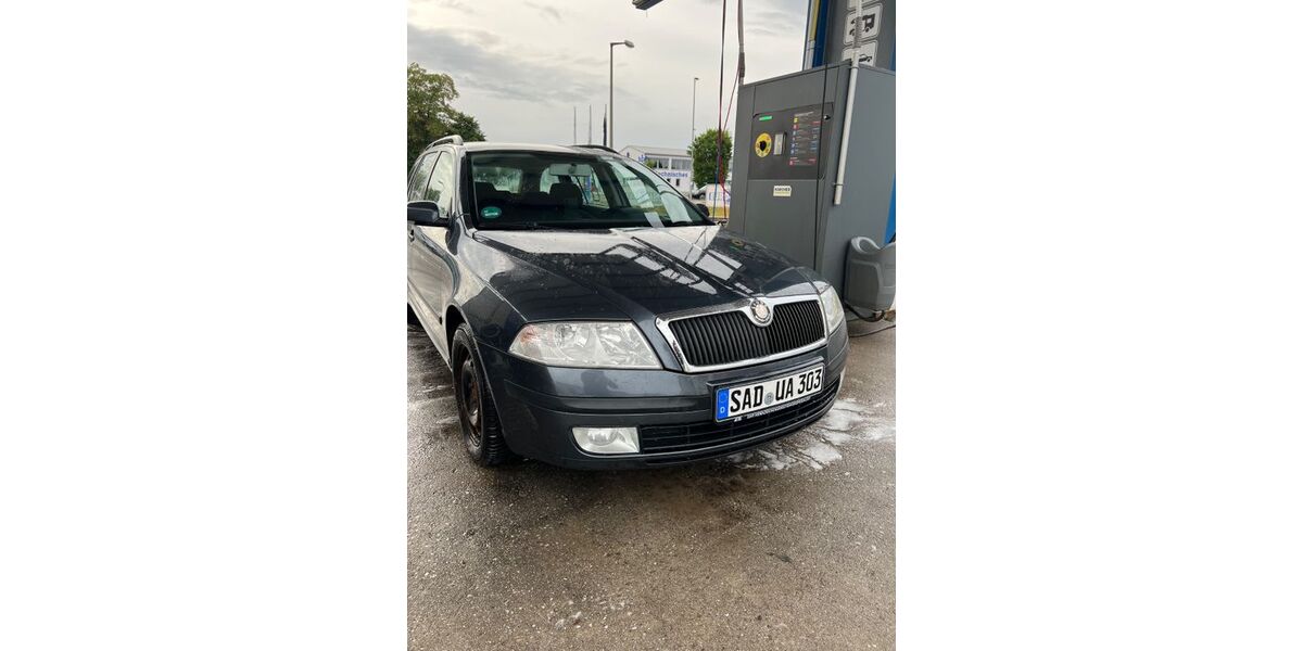 Skoda Octavia 220.000 km 1.900 &euro; Schwandorf 92421