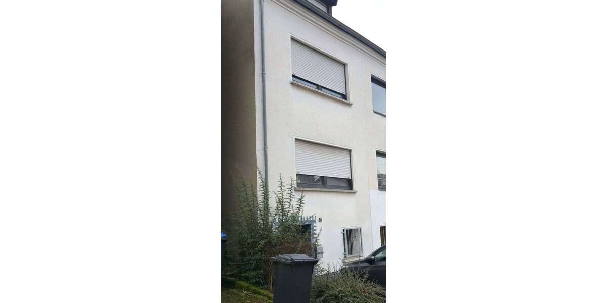 Haus zum Kaufen in Püttlingen 115.000 € 130 m² 6 zimmer