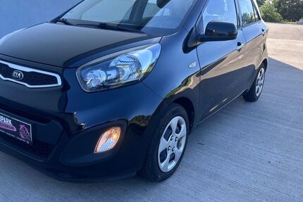 Kia Picanto 58.000 km 5.999 € Holleben 06179