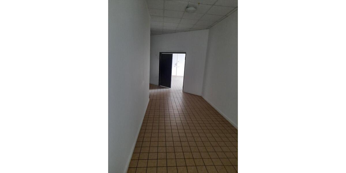 Gewerbeobjekt Eggenfelden - 1.200&euro; | Angebot:26377012
