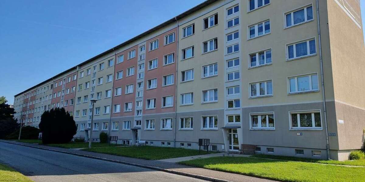 Etagenwohnung Zittau - 3 Zimmer, 64 m&sup2;, 403&euro; | Angebot:25424294