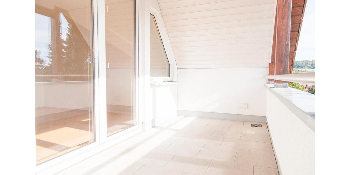 Dachgeschoßwohnung Staufenberg - 3 Zimmer, 96 m&sup2;, 950&euro; | Angebot:26395144