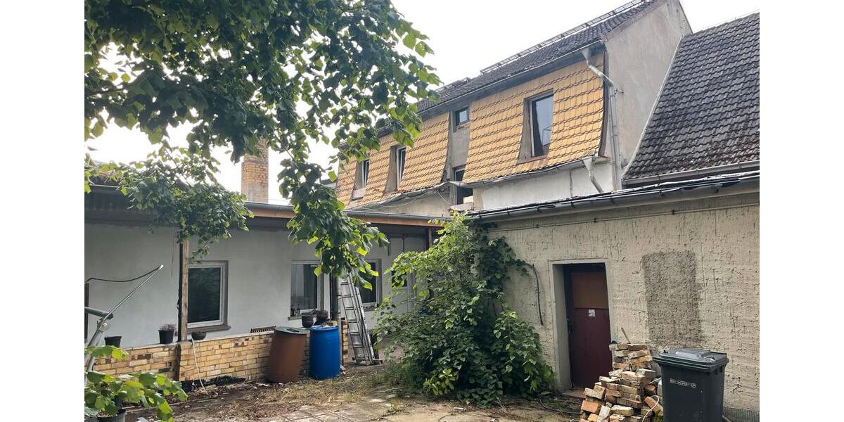 Hochparterre Bad Schmiedeberg - 3 Zimmer, 165 m&sup2;, 1.350&euro; | Angebot:26169448