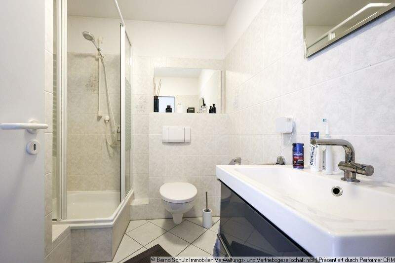 Etagenwohnung Hamburg Rissen - 3 Zimmer, 108 m&sup2;, 1.450&euro; | Angebot:25476060