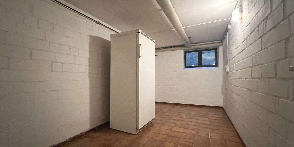 Reihenmittelhaus Glinde - 5 Zimmer, 98 m&sup2;, 385.000&euro; | Angebot:25678312