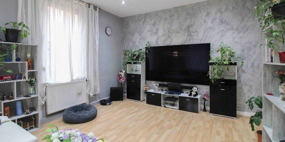 Etagenwohnung Stuttgart Bad Cannstatt - 3 Zimmer, 73 m&sup2;, 260.000&euro; | Angebot:26093380