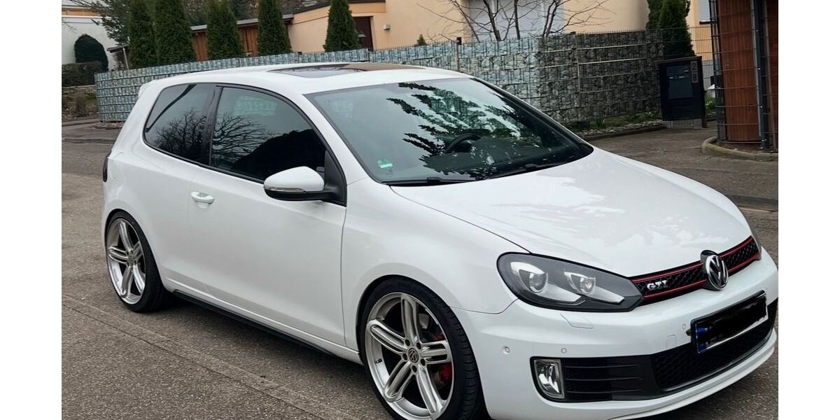 VW Golf 193.000 km 8.999 &euro; Pforzheim 75181