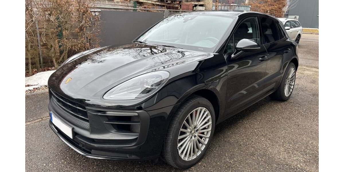 Porsche Macan 118.000 km 59.990 &euro; München 81825