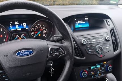 Ford Focus 36.000 km 10.500 &euro; Eppingen 75031