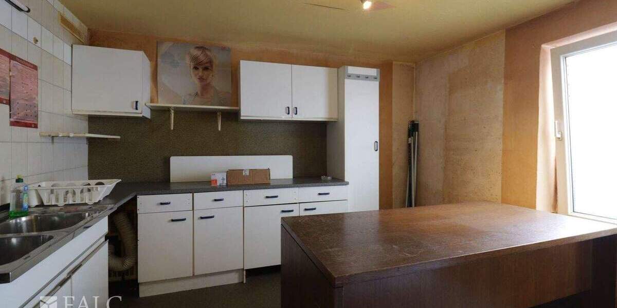 Gewerbeobjekt Würselen Bissen - 4 Zimmer, 70 m&sup2;, 700&euro; | Angebot:25360562