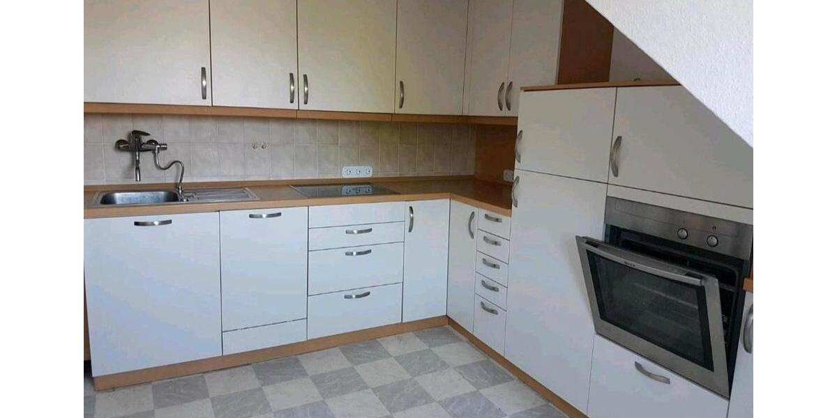 WGZimmer mit Hilfeleistung (2-3 Std im Monat) 2er WG.für 1 Person 1 zimmer