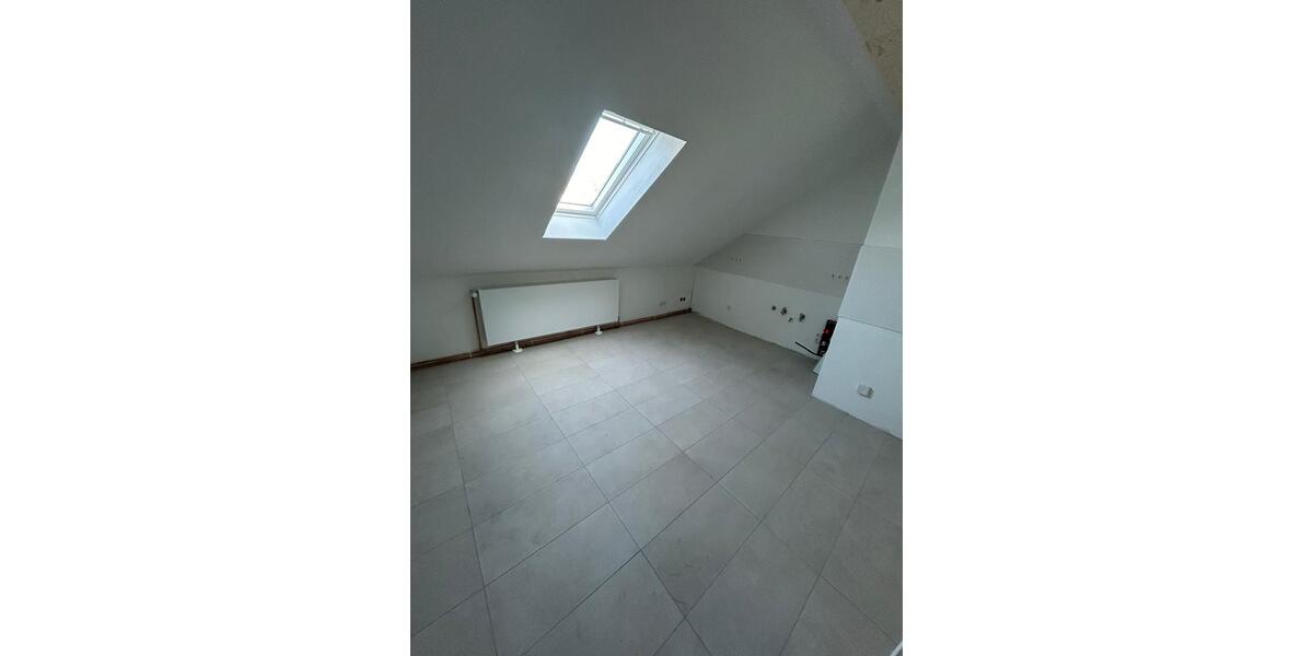Etagenwohnung Zossen - 4 Zimmer, 105 m&sup2;, 1.049&euro; | Angebot:26398993