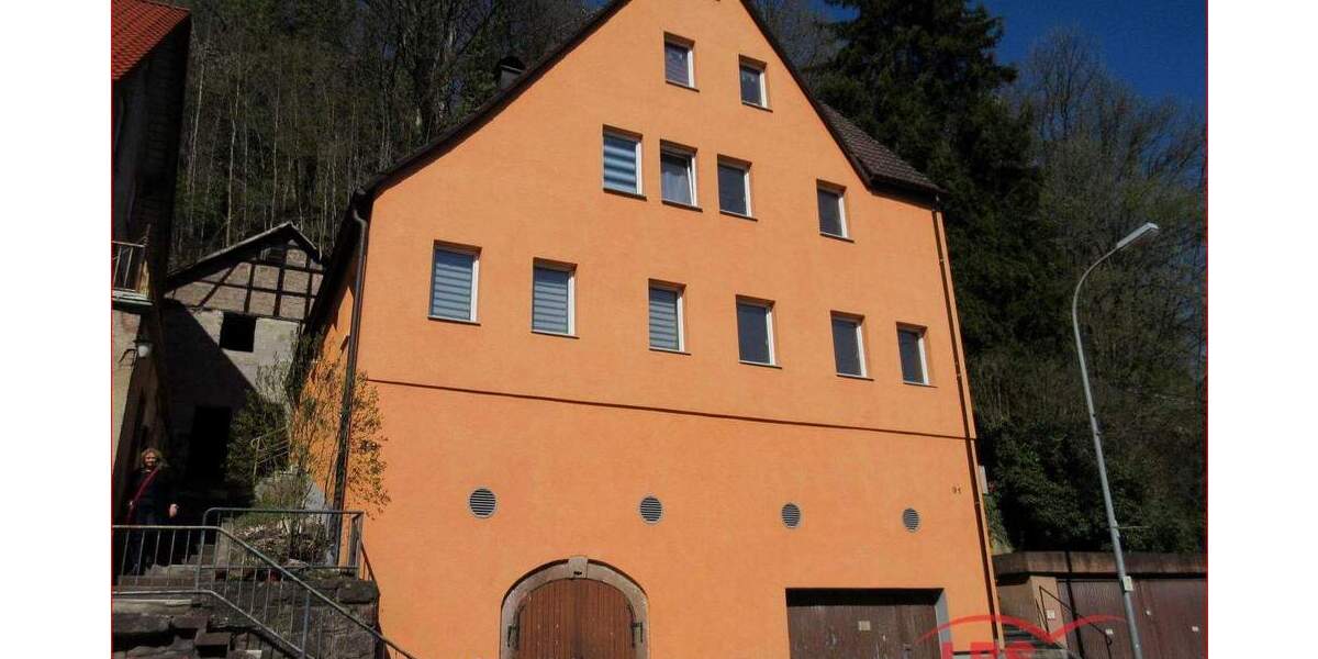 Doppelhaushälfte Altensteig - 5 Zimmer, 125 m&sup2;, 329.000&euro; | Angebot:25665822