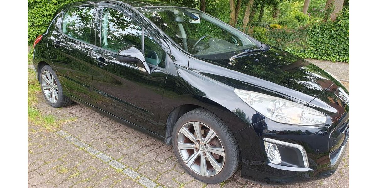 Peugeot 308 101.750 km 4.850 &euro; Bremen 28201