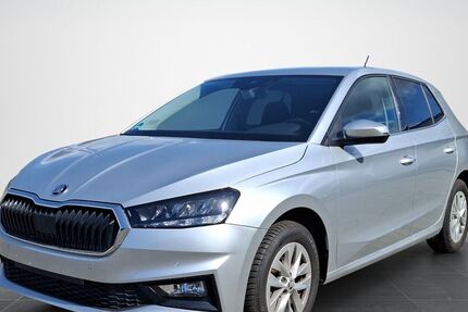 Skoda Fabia 14.600 km 17.980 € Tuttlingen 78532