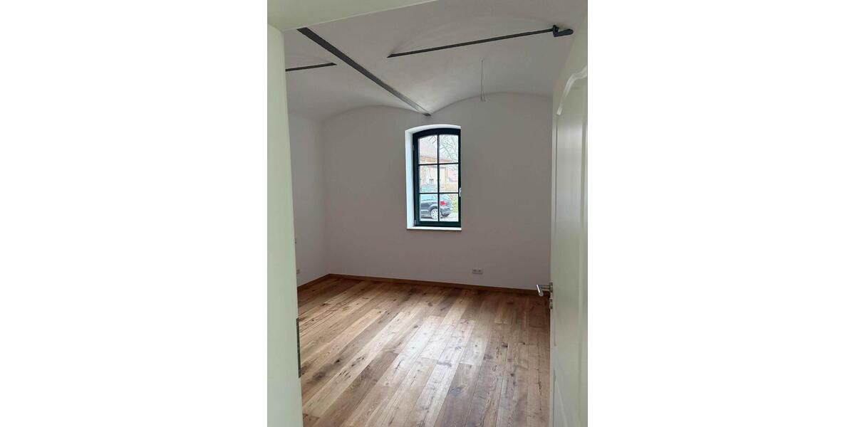Doppelhaushälfte Leipzig Ost - 5 Zimmer, 135 m&sup2;, 1.755&euro; | Angebot:26317316