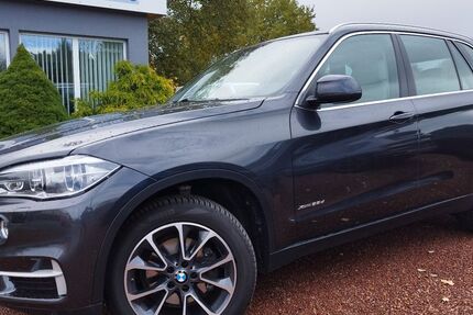 BMW X5 53.300 km 32.990 € Neukirchen 09221