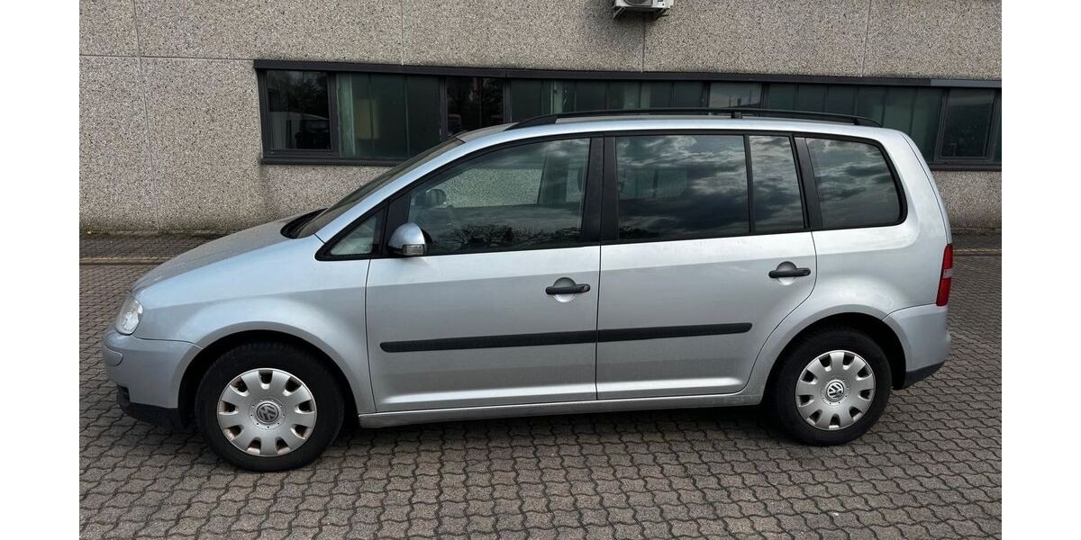 VW Touran 275.900 km 1.300 &euro; Hannover 30655