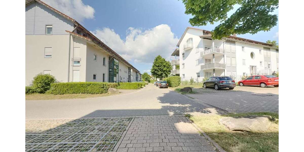 Etagenwohnung Freudenstadt - 3 Zimmer, 96 m&sup2;, 239.000&euro; | Angebot:26882127