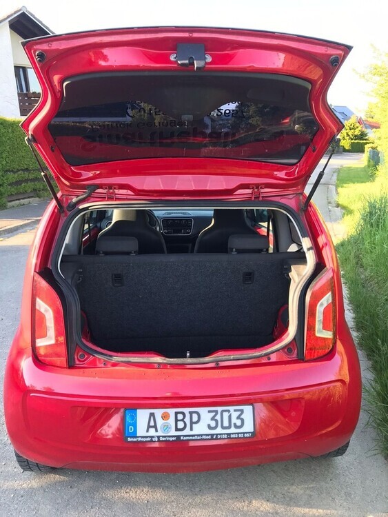 VW UP 142.000 km 3.300 € Diedorf 86420