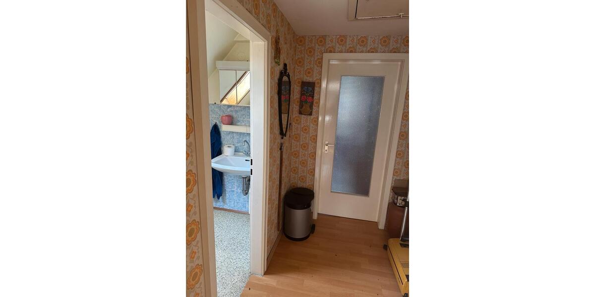 Mehrfamilienhaus, Wohnhaus Tiefenbach - 8 Zimmer, 160 m&sup2;, 130.000&euro; | Angebot:26750000