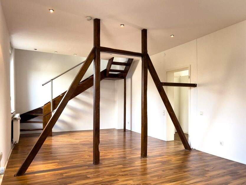 Mehrgenerationen-Familien-Haus in Bestlage 1 zimmer