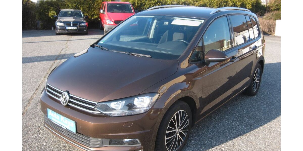 VW Touran 178.000 km 12.590 &euro; Weiden 92637