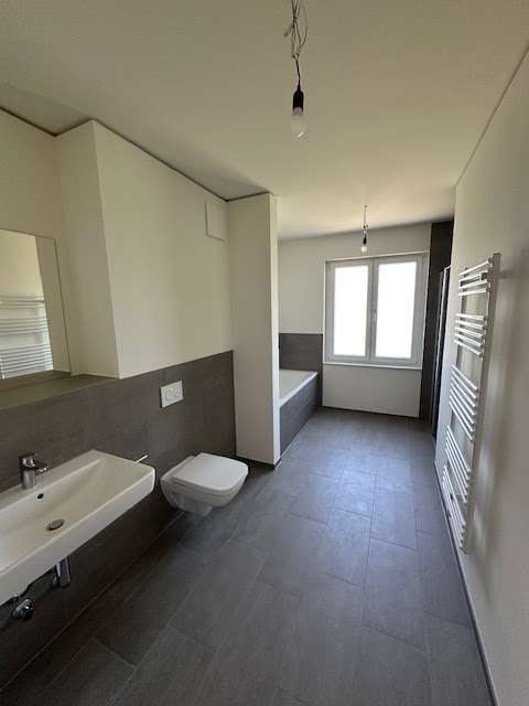 Wohnung zum Mieten in Berlin 2.098 € 108.23 m²
