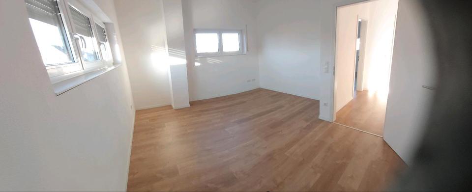 Etagenwohnung Erlangen Alterlangen - 3 Zimmer, 110 m&sup2;, 1.400&euro; | Angebot:26374267