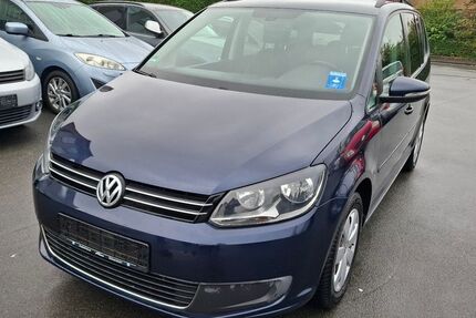VW Touran 193.000 km 4.750 &euro; Paderborn 33100
