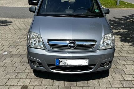 Opel Meriva 185.000 km 2.790 &euro; München 80804