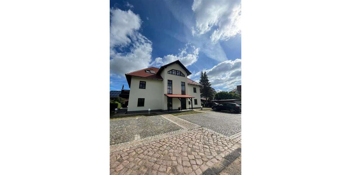 Etagenwohnung Luckau Stadt Luckau - 2 Zimmer, 101 m&sup2;, 1.221&euro; | Angebot:26928845
