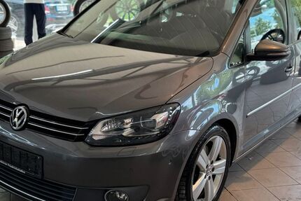 VW Touran 241.000 km 8.199 &euro; Obersulm 74182