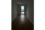 Erstbezug mit Balkon: Stilvolle 4-Zimmer-Wohnung NUR mit Wohnberechtigungsschein Stufe III