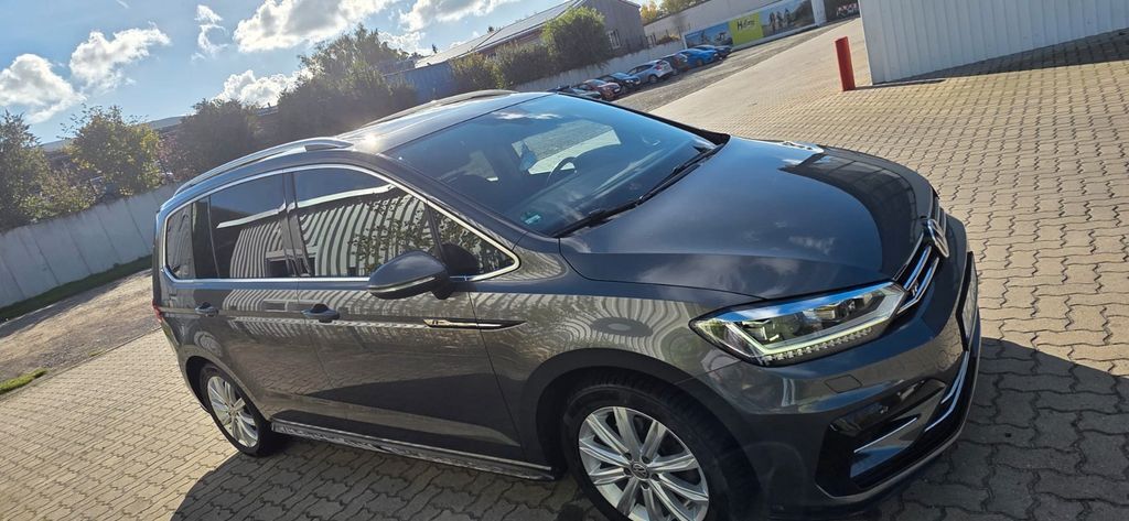 VW Touran 145.000 km 21.990 € Remlingen 38319