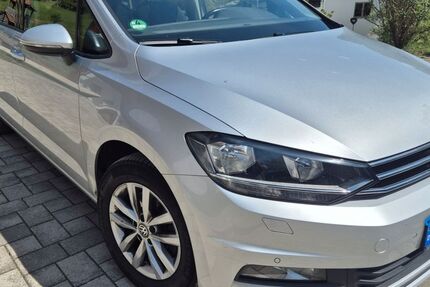 VW Touran 139.600 km 15.400 &euro; Zell (Wiesental) 79669
