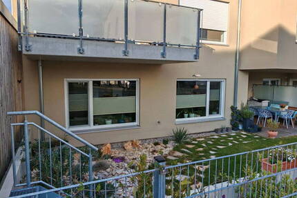**provisionsfrei** Neuwertige EG Wohnung mit Garten