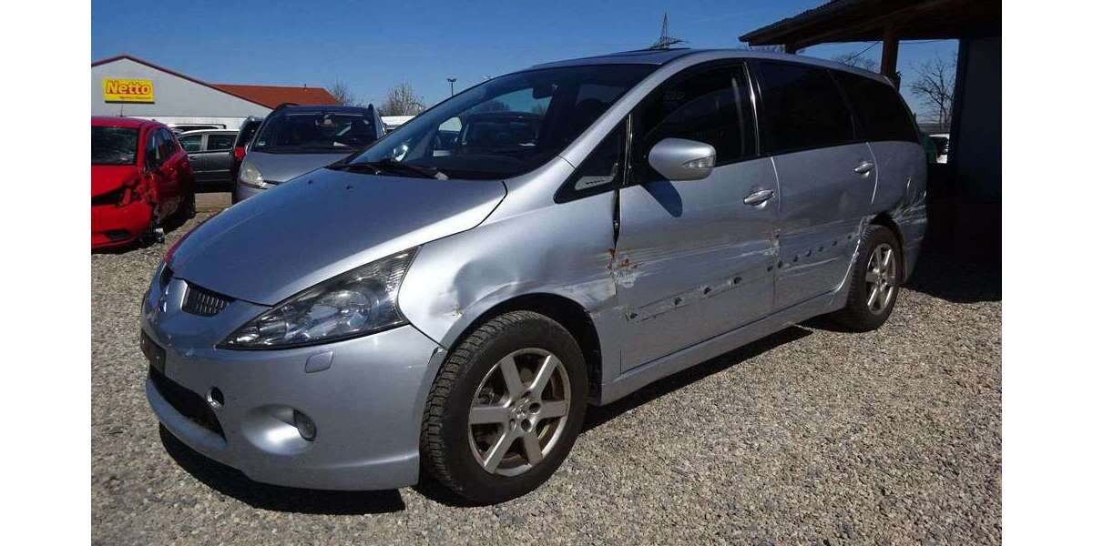 Mitsubishi Grandis 338.205 km 750 &euro; Dresden 01219