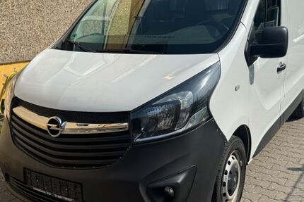 Opel Vivaro 220.000 km 3.900 &euro; Hemsbach 69502