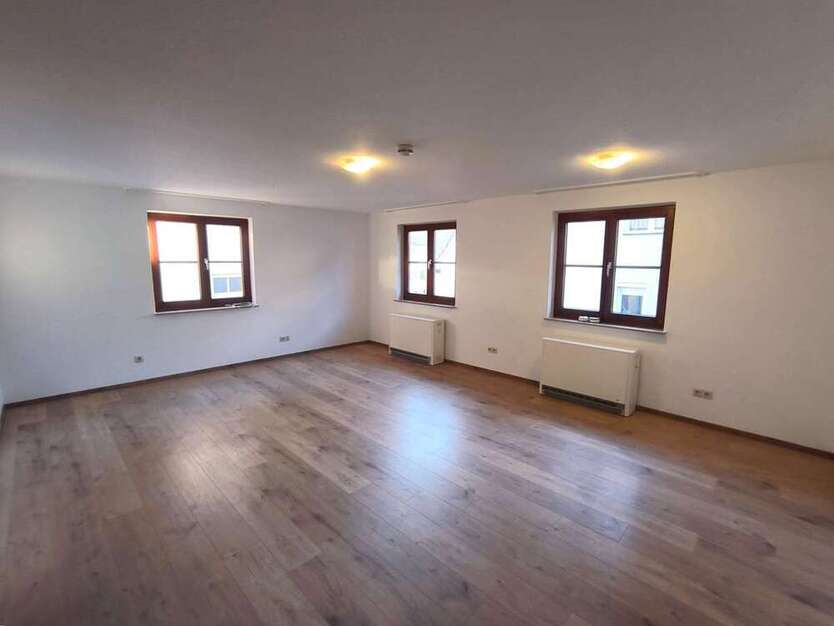 Wohnung zum Kaufen in Sulz am Neckar 149.000 € 65 m²