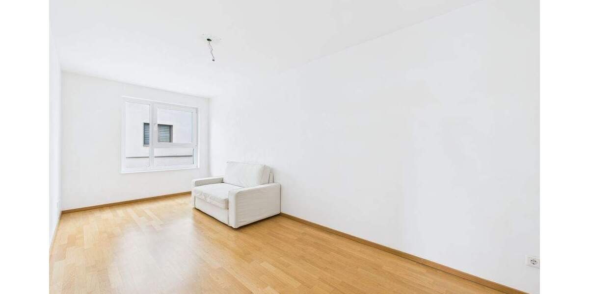 Ansprechende, helle Wohnung mit großem Balkon und Rheinblick 3 zimmer