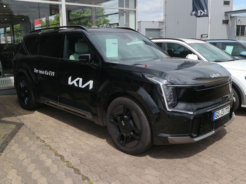 Kia EV9 5.490 km 71.990 € Göttingen 37077