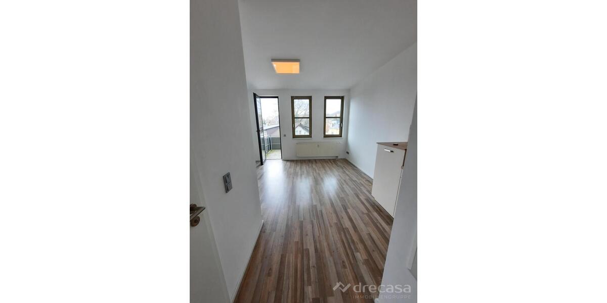 Etagenwohnung Radebeul - 1 Zimmer, 30 m&sup2;, 347&euro; | Angebot:26338020