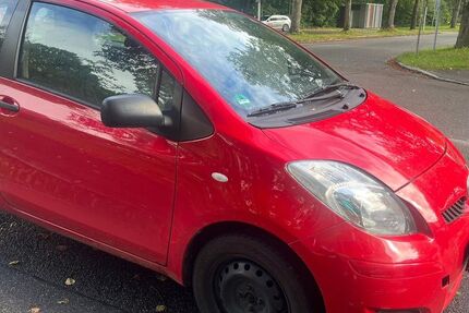 Toyota Yaris 162.899 km 1.699 € Augsburg 86156