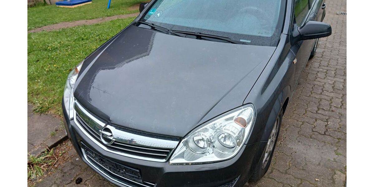 Opel Astra 215.000 km 800 &euro; Hutzfeld 23715