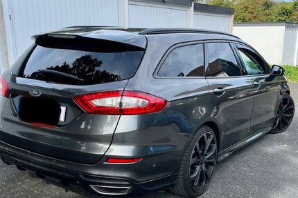 Ford Mondeo 153.000 km 11.200 &euro; remscheid 42897