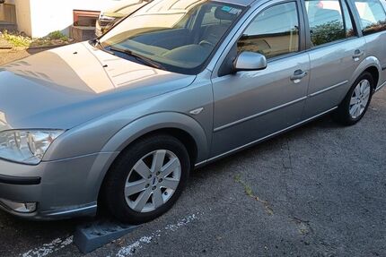 Ford Mondeo 334.000 km 1.850 &euro; Weinstadt 71384