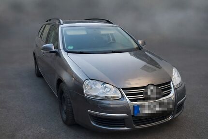 VW Golf 221.000 km 3.200 &euro; Eckental 90542
