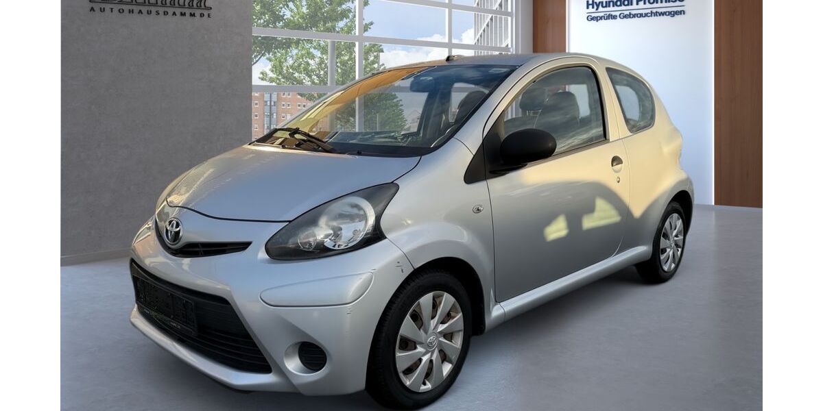 Toyota Aygo (X) 124.000 km 4.590 &euro; Eilenburg 04838