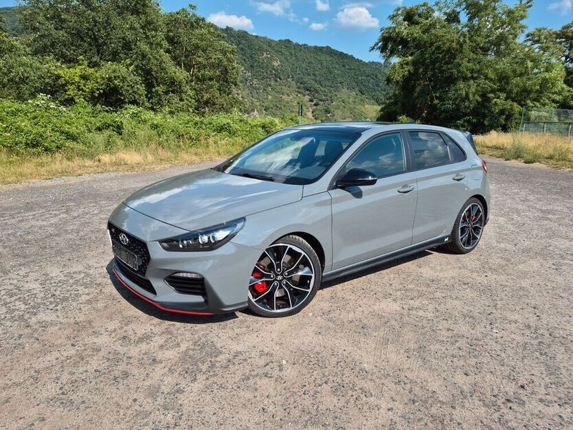i30